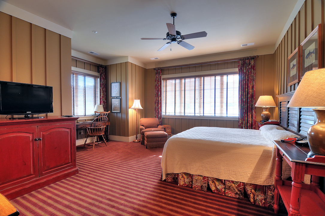 Professional Resort Photography and Video - Hotel single suite alt view